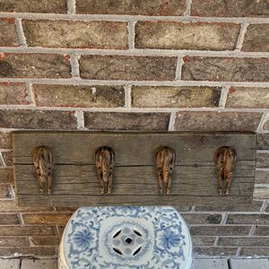 Rustic Brown Wall Decor with horse tail hooks